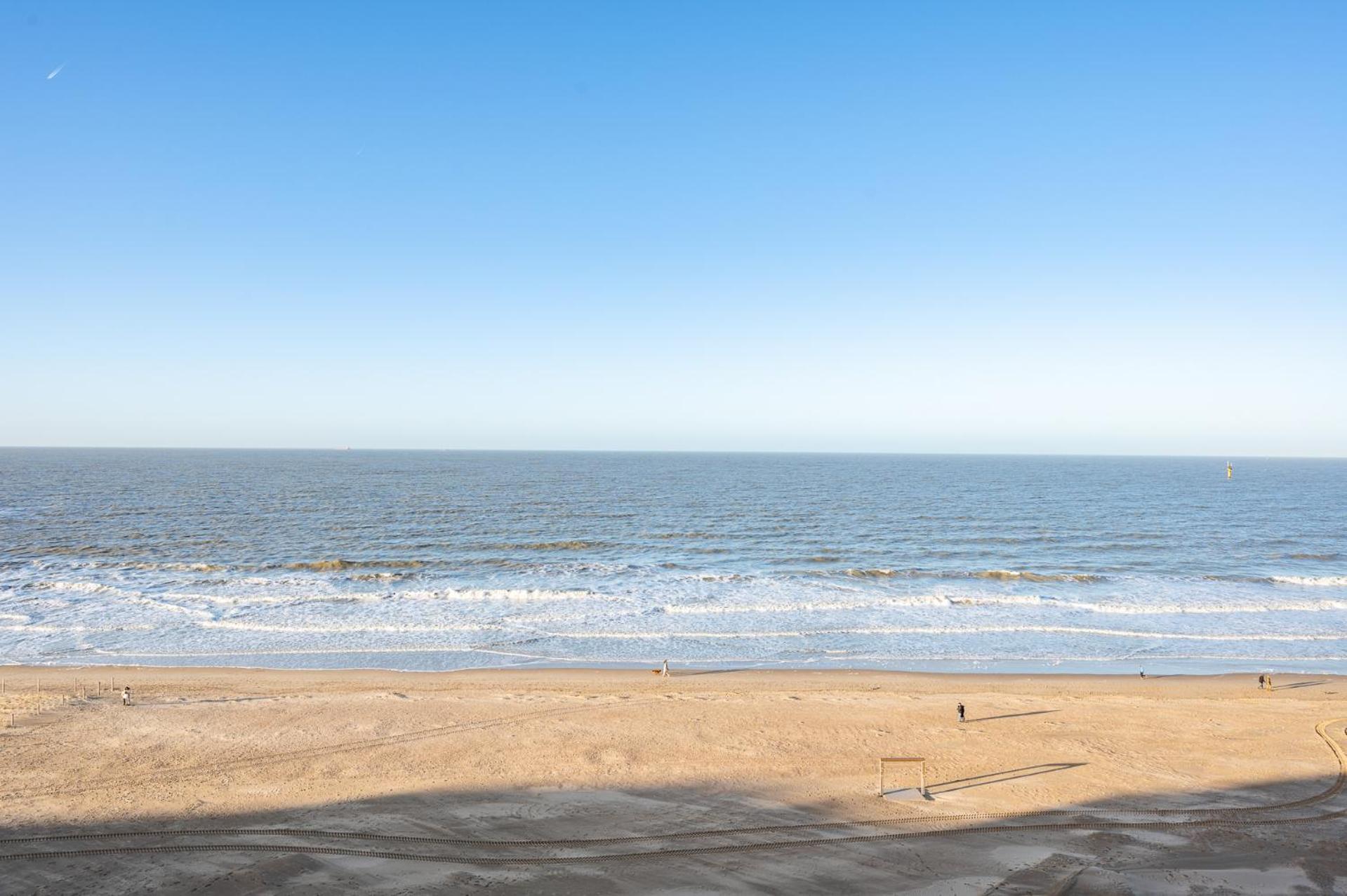 7E Verdiep Appartement Op De Zeedijk In Knokke Voor Max 6 Personen Exterior foto